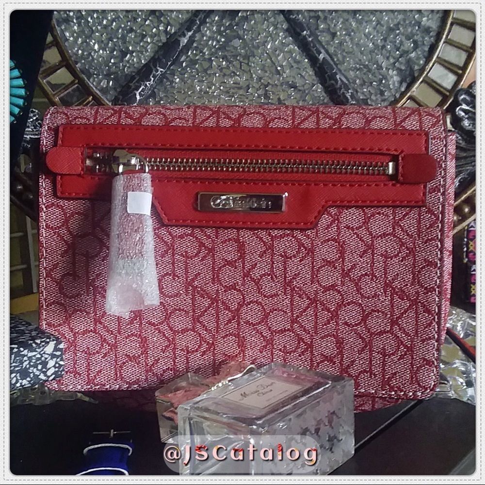 Calvin Klein Convertible Bag in Red